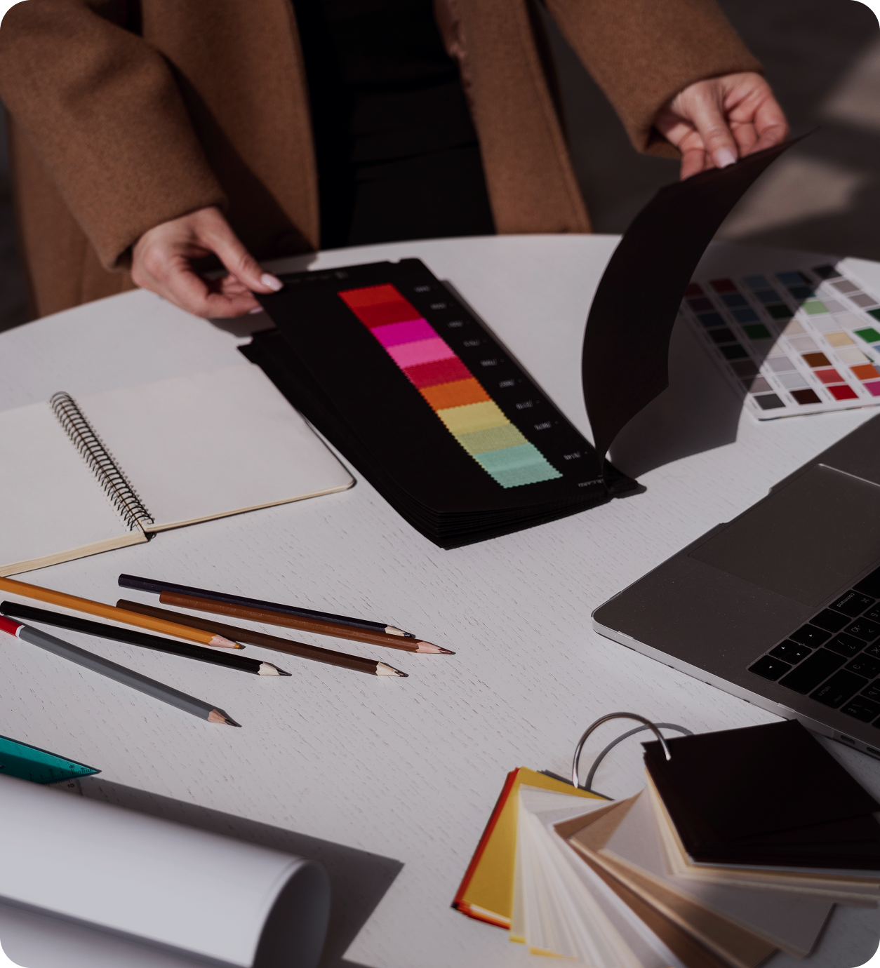 Custom Design & Easy Integrations
